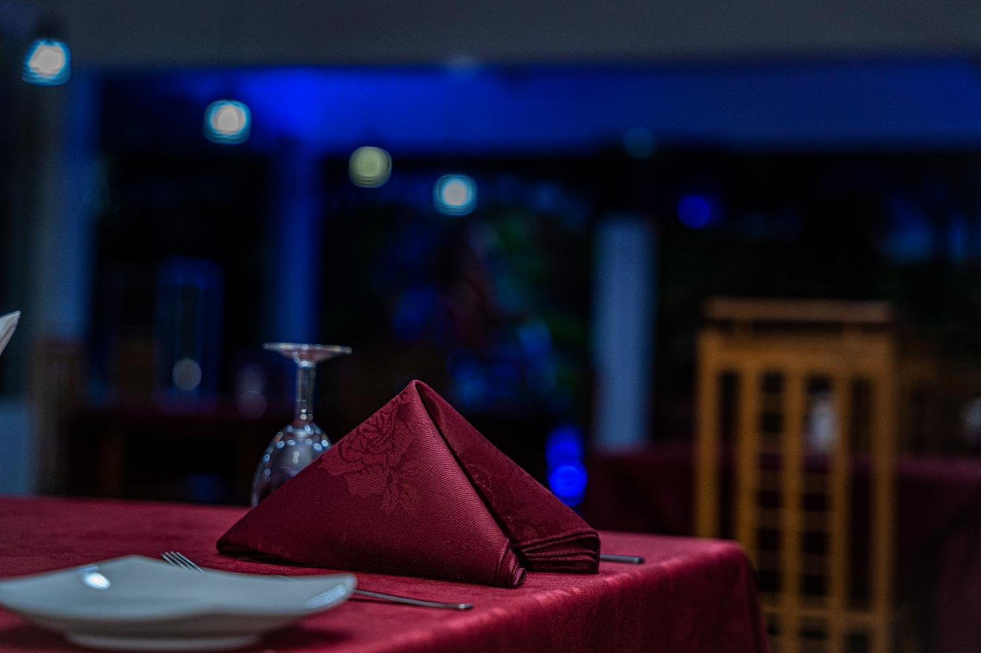 טרינקומאלה Theevanni Resort מראה חיצוני תמונה