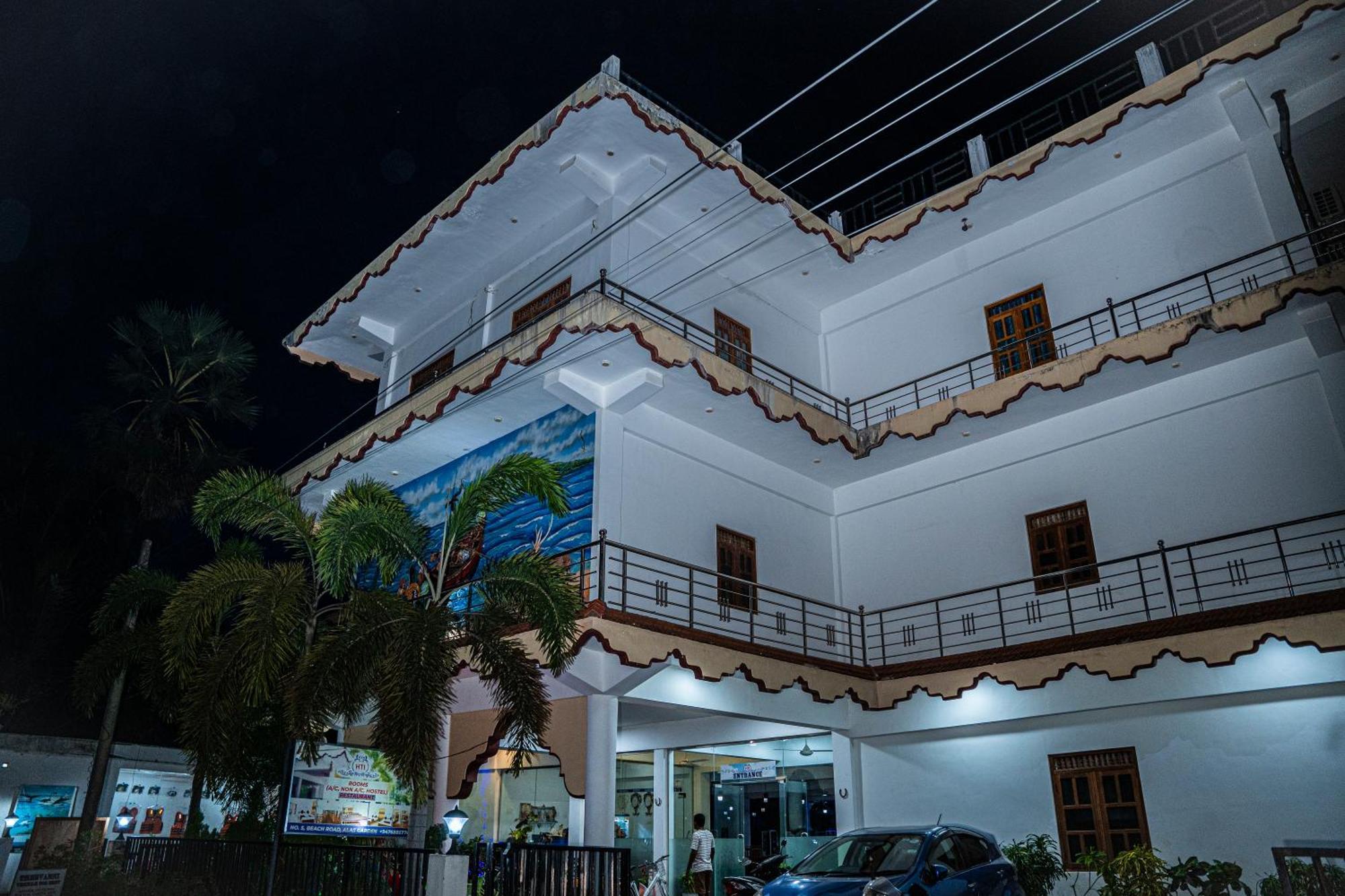 טרינקומאלה Theevanni Resort מראה חיצוני תמונה