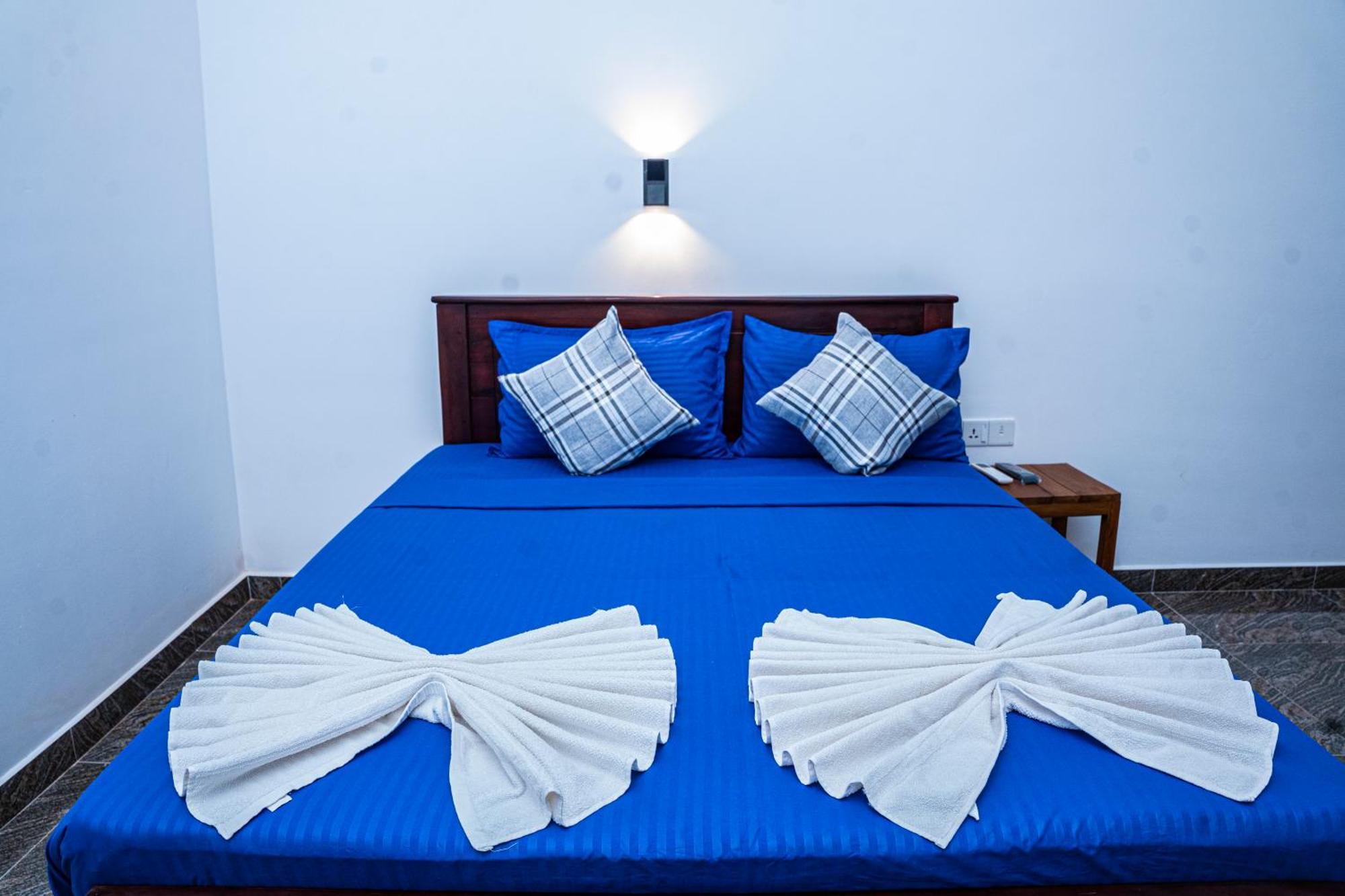 טרינקומאלה Theevanni Resort מראה חיצוני תמונה