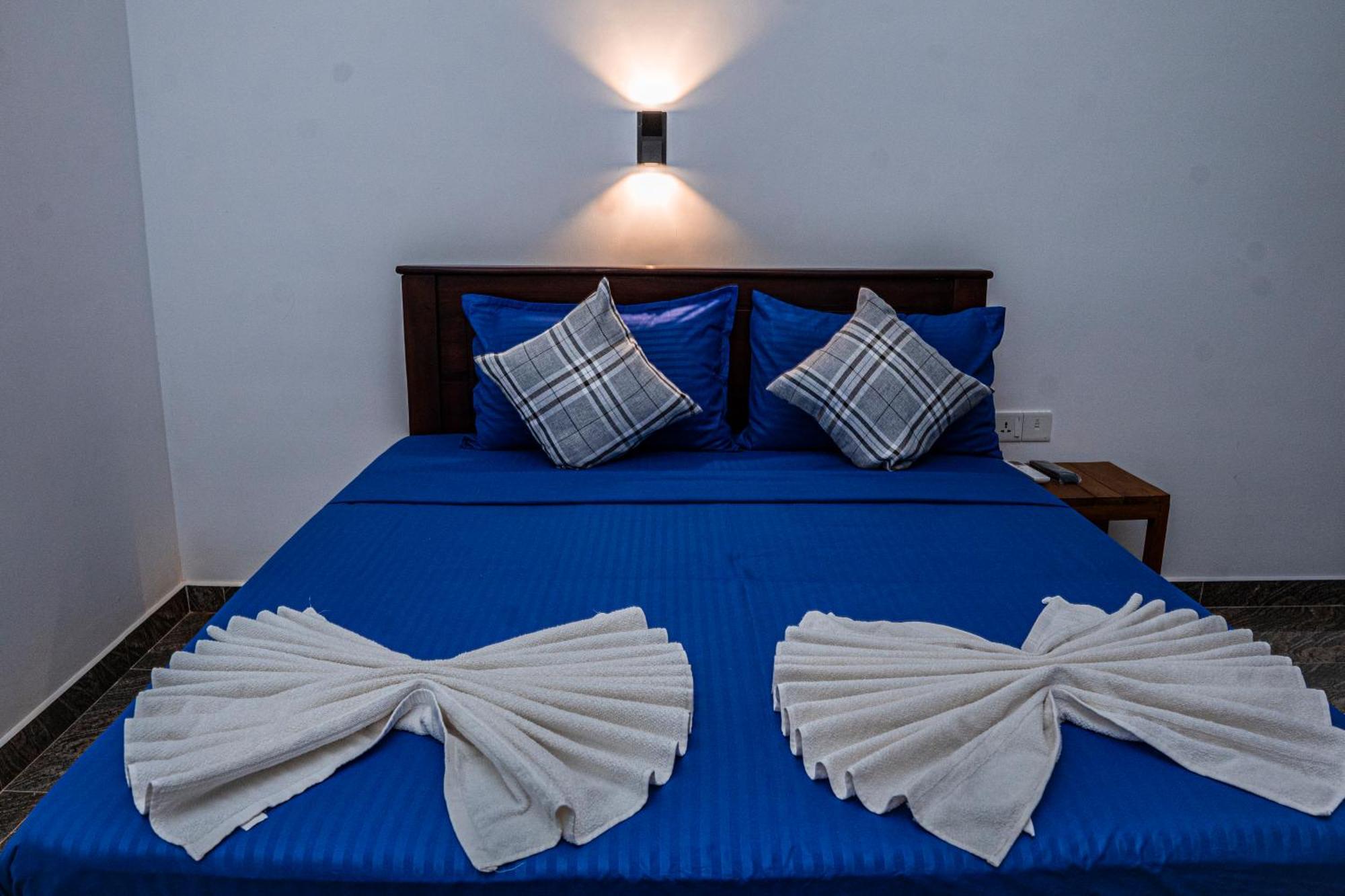 טרינקומאלה Theevanni Resort מראה חיצוני תמונה